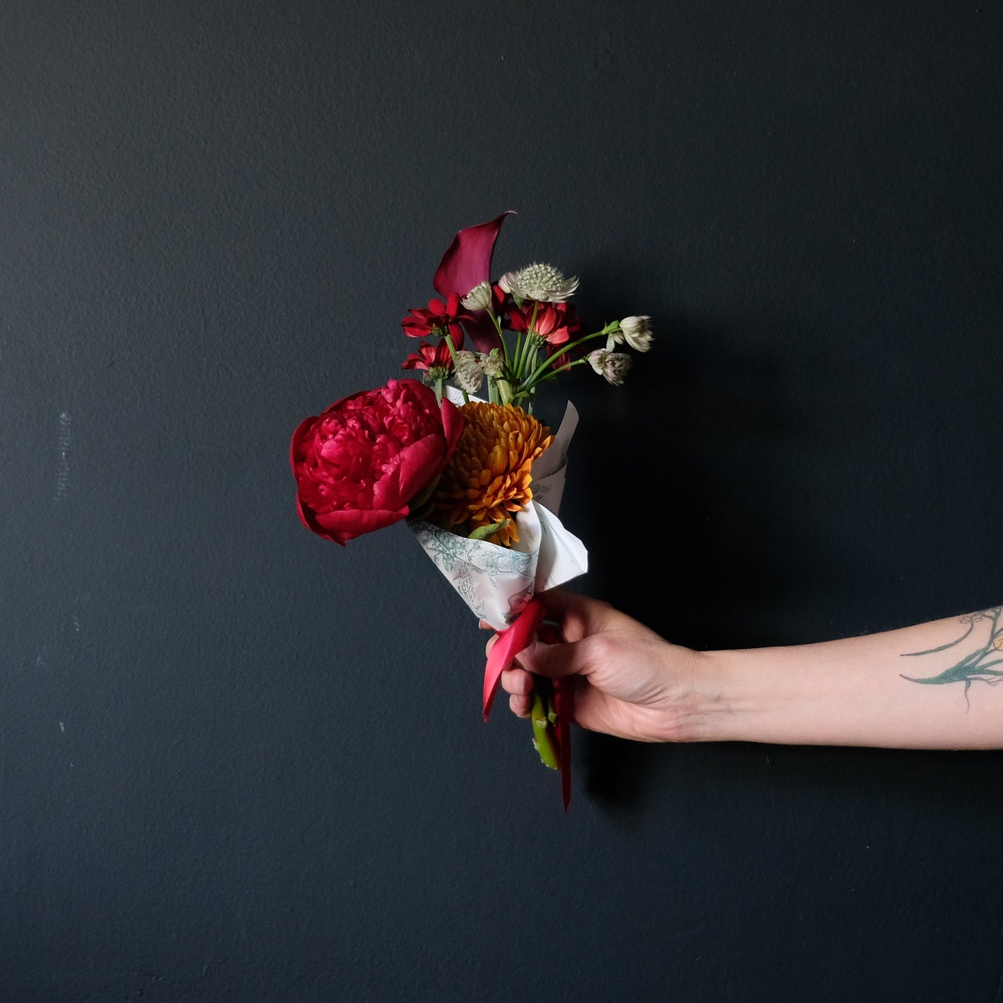 Christmas Seasonal Arrangement