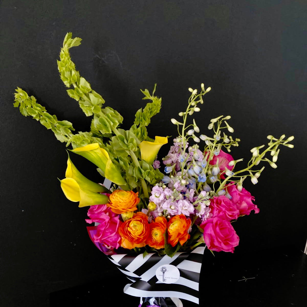 Modern Floral Arrangement